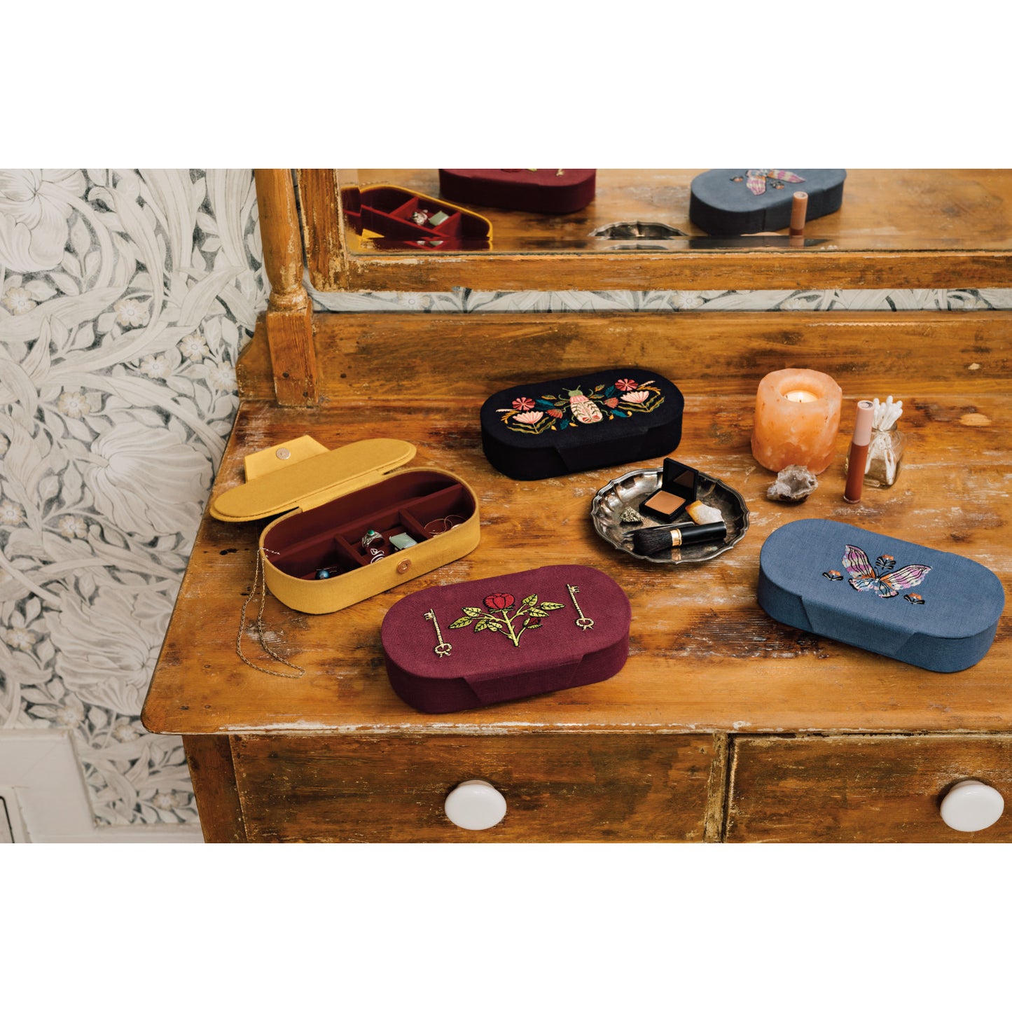 Aurora Embroidered Jewelry Box