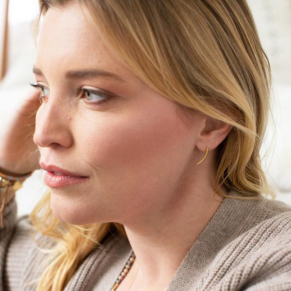 Refined Earring Collection - Comet Curve Gold Vermeil