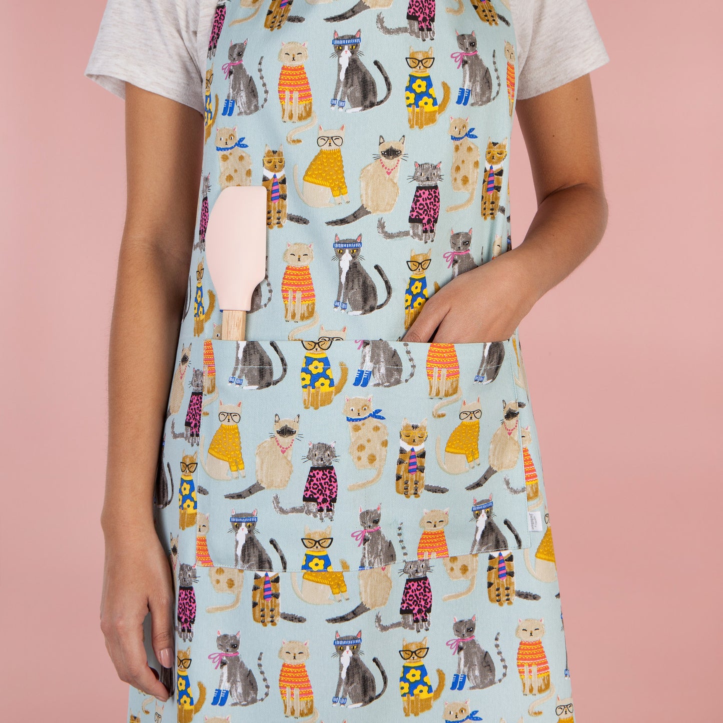 Apron Feline Fine