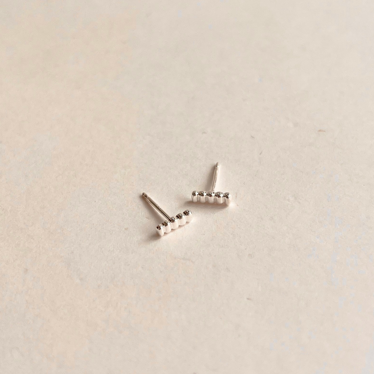 Ridged Bar Stud Earrings