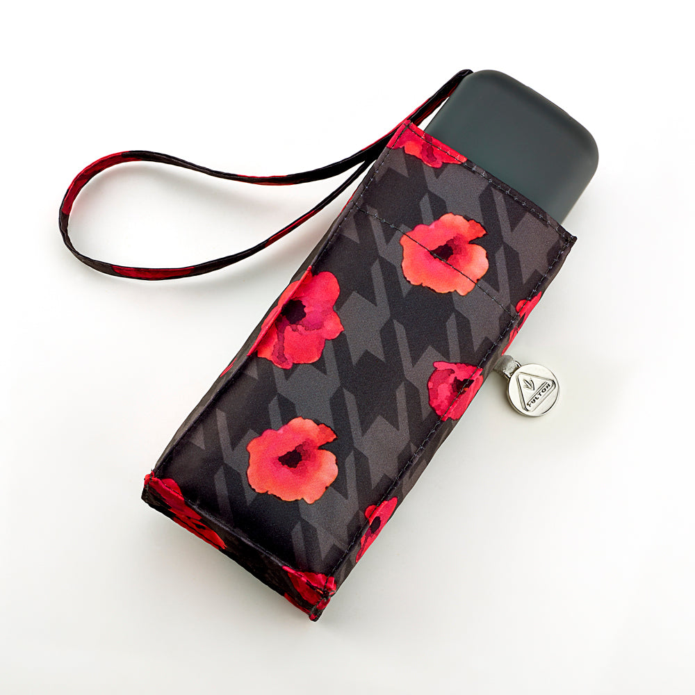Tiny-2 Houndstooth Poppy Umbrella