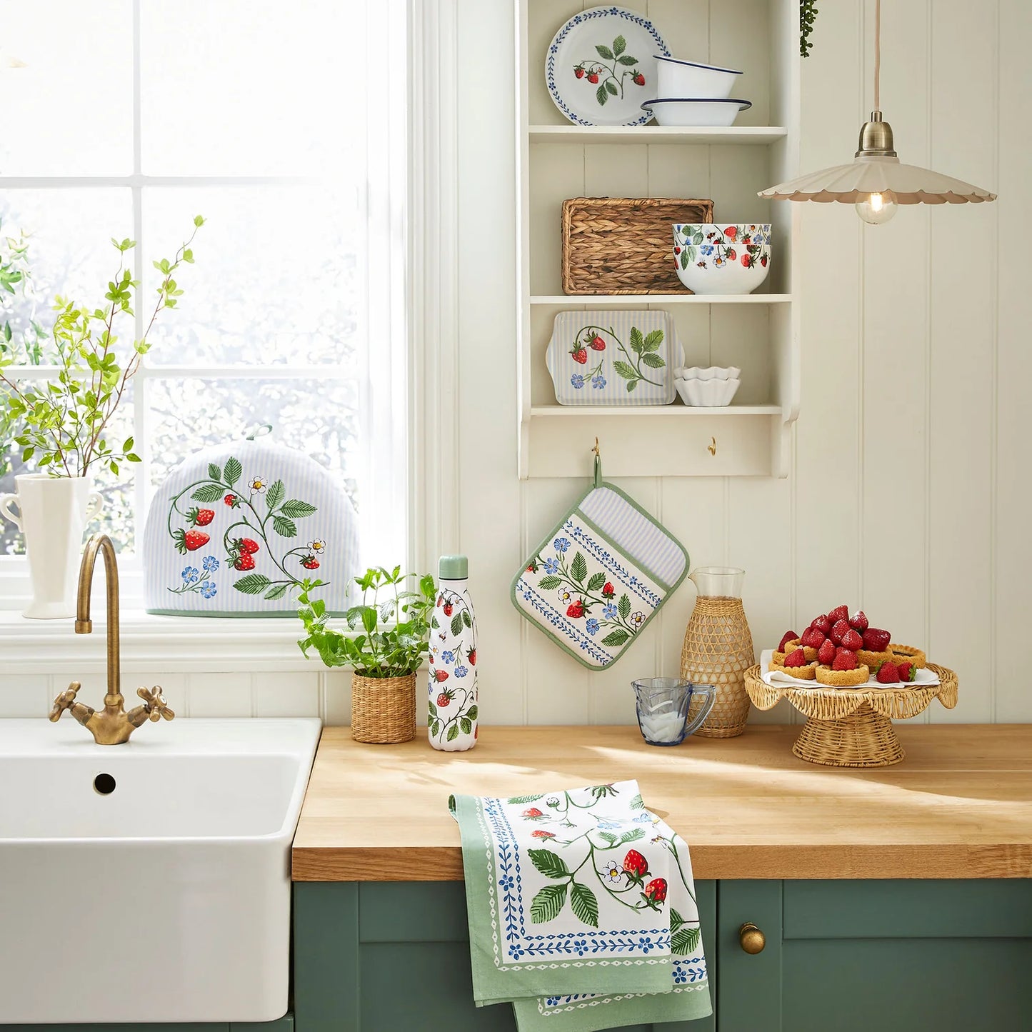 Strawberry Patch Cotton Apron