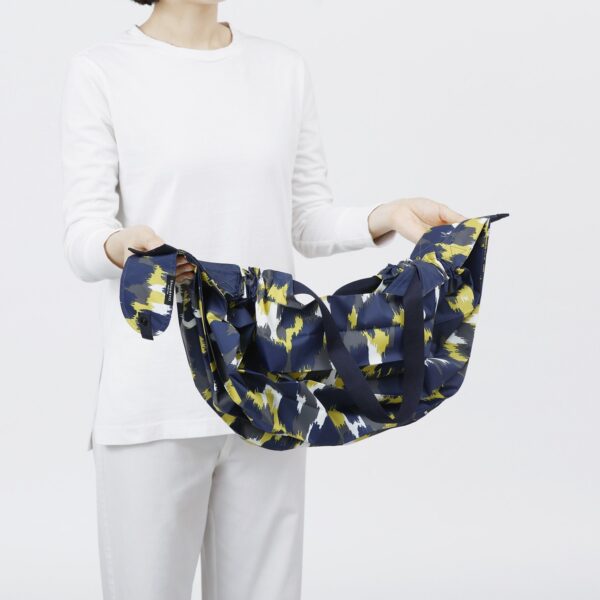 Shupatto Compact Reusable Bag – Large, Kokage Shades of Trees