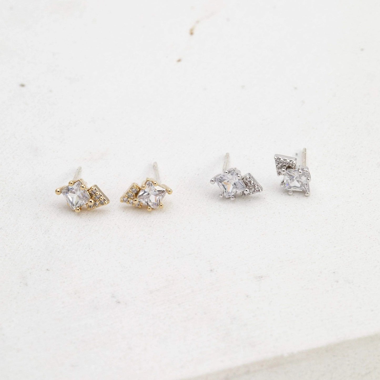 Nia Stud Earrings