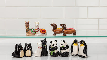 Cuddling Cat Salt & Pepper